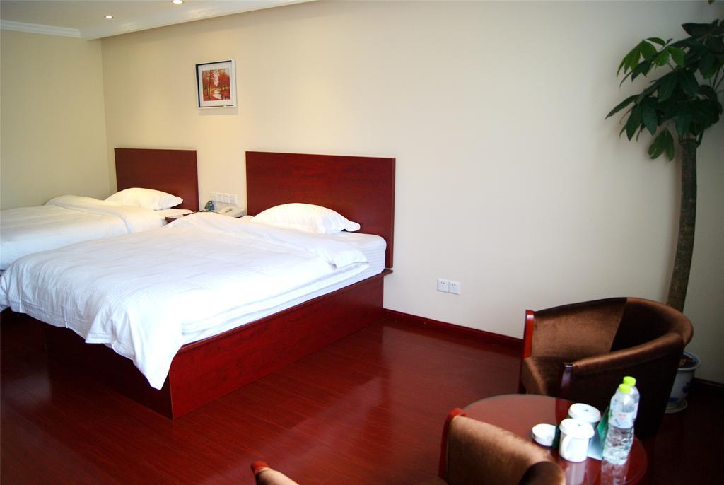 Greentree Inn Guangxi Yulin Jincheng Commercial Building Shell Hotel Exterior photo