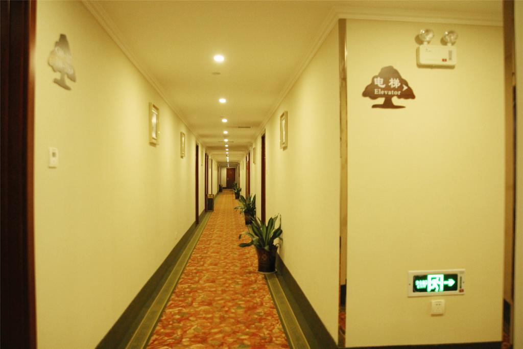 Greentree Inn Guangxi Yulin Jincheng Commercial Building Shell Hotel Exterior photo