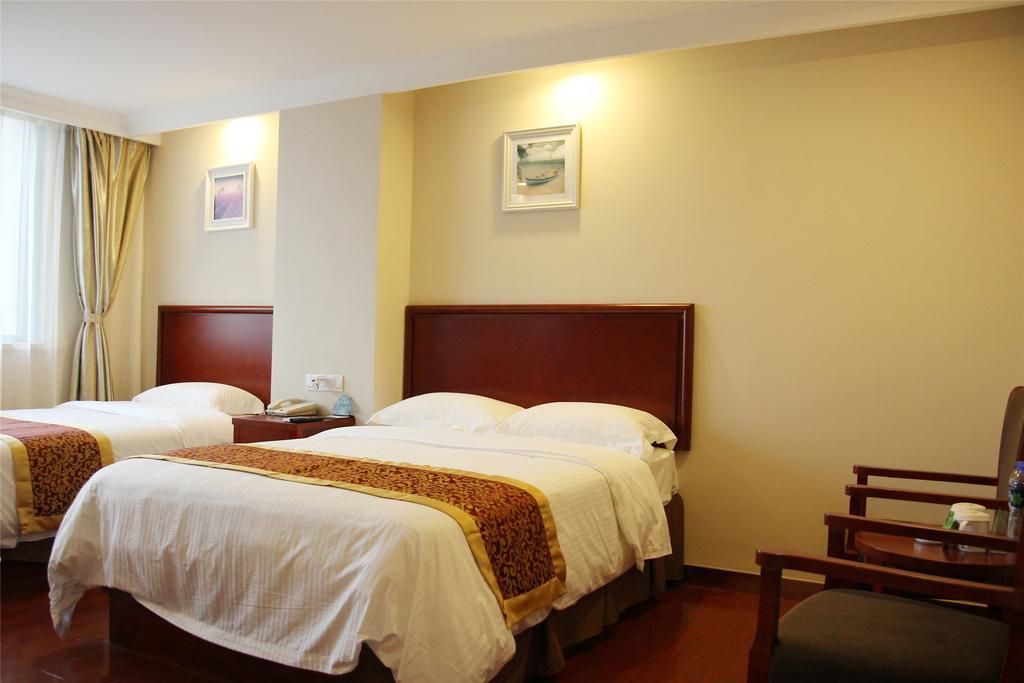 Greentree Inn Guangxi Yulin Jincheng Commercial Building Shell Hotel Exterior photo