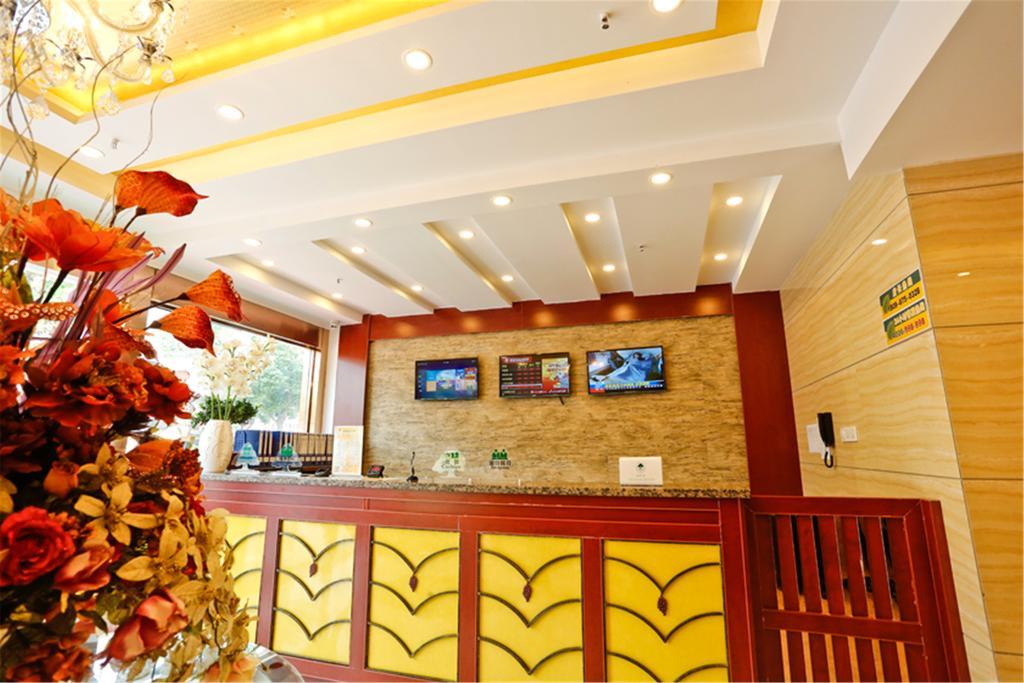 Greentree Inn Guangxi Yulin Jincheng Commercial Building Shell Hotel Exterior photo