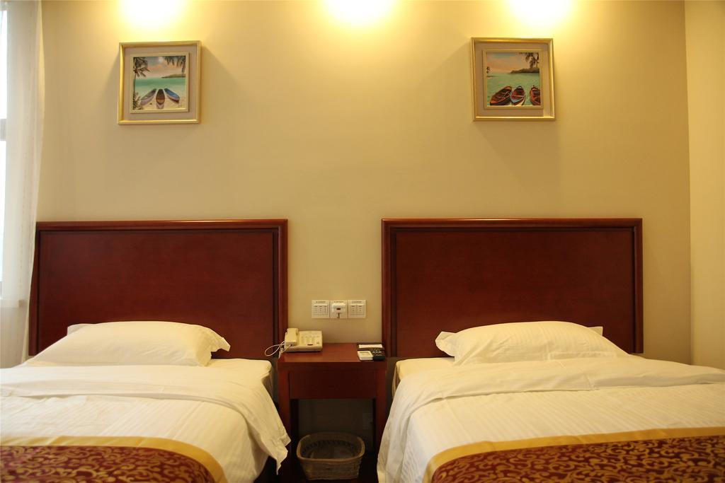 Greentree Inn Guangxi Yulin Jincheng Commercial Building Shell Hotel Exterior photo