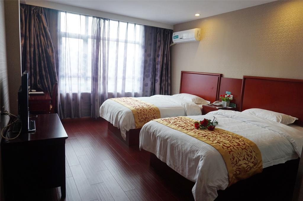 Greentree Inn Guangxi Yulin Jincheng Commercial Building Shell Hotel Exterior photo